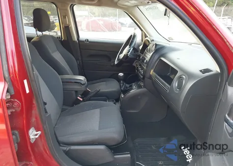 2010 Jeep Patriot Sport from USA, damaged, VIN 1J4NT1GA9AD646840